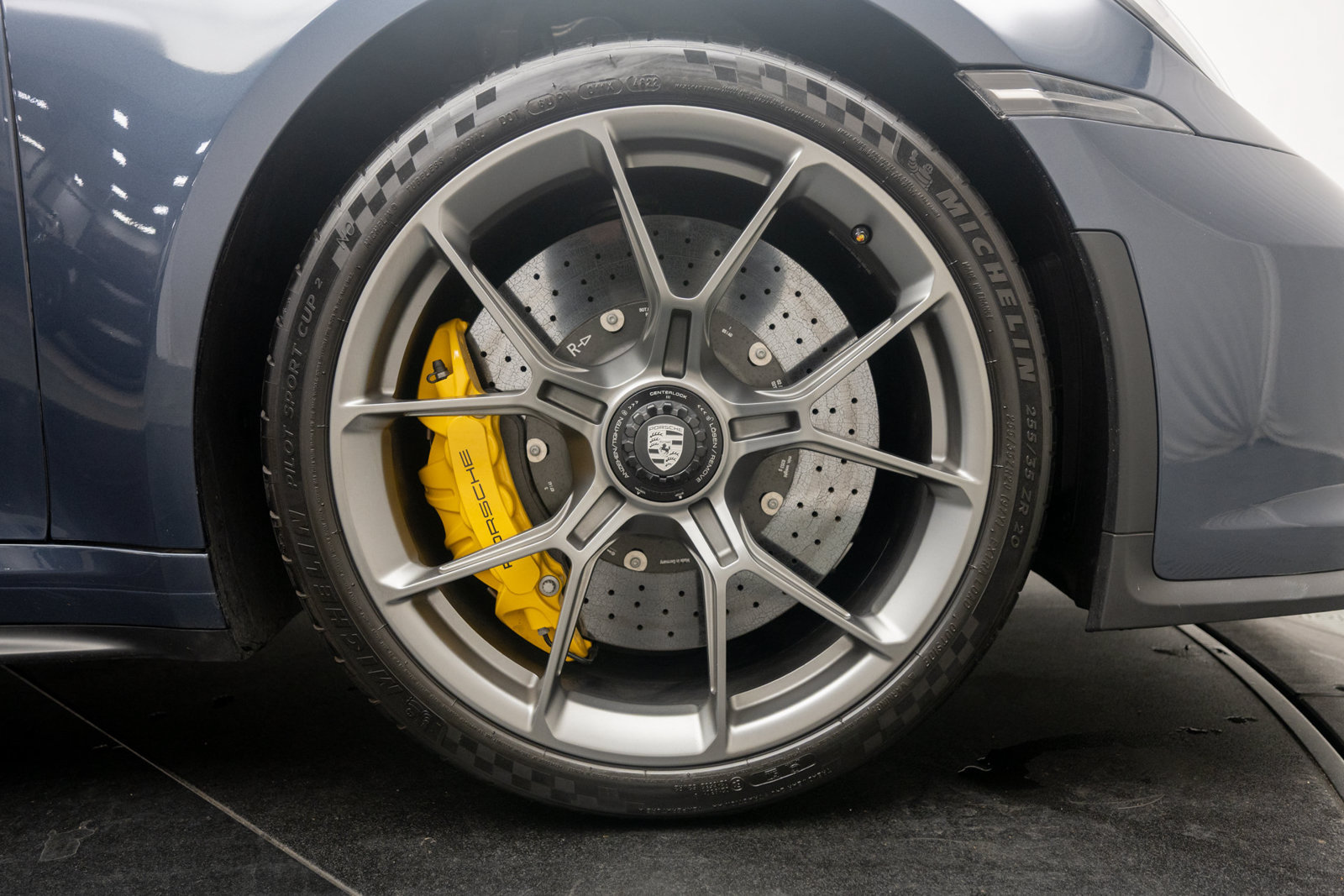 Used 2023 Porsche 911 GT3 RWD image 36