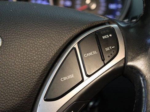 Used 2013 Hyundai Elantra GT w/ Style Pkg image 20