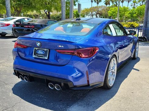 Used 2025 BMW M4 Coupe w/ Executive Package RWD image 3