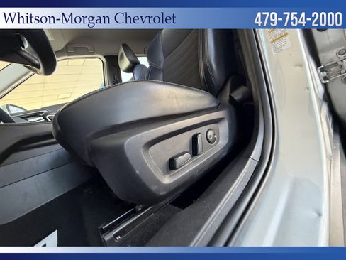 Used 2024 Mitsubishi Outlander SE image 12