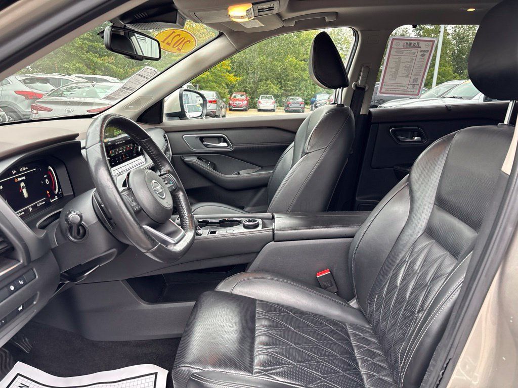 Used 2021 Nissan Rogue Platinum AWD/4WD image 21