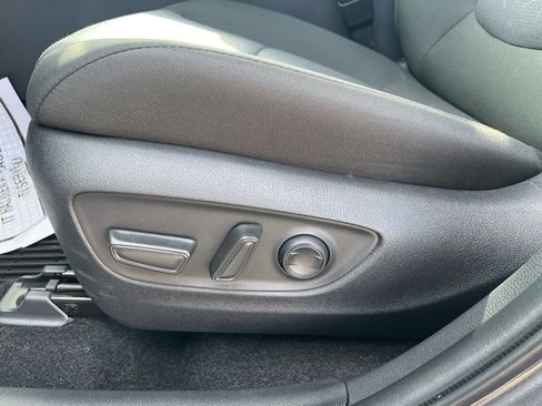 Used 2025 Toyota RAV4 XLE w/ Convenience Package image 54