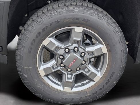 New 2026 GMC Sierra 2500 SLT w/ SLT Premium Package image 11