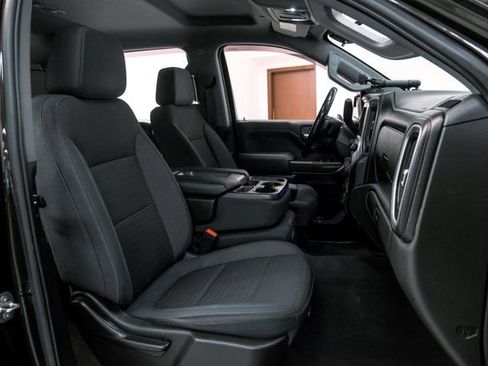 Used 2019 Chevrolet Silverado 1500 LT Trail Boss w/ Convenience Package image 28