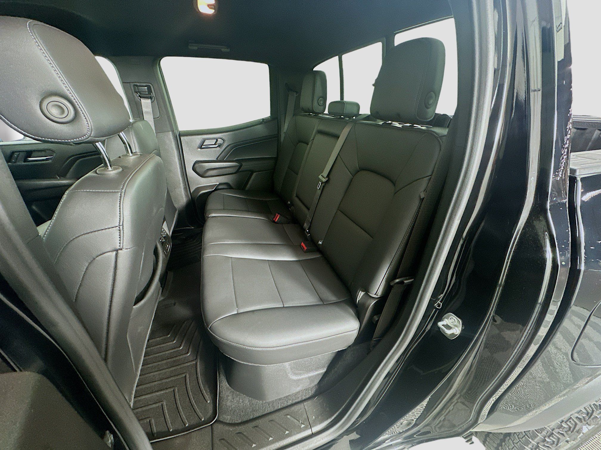 Used 2025 GMC Canyon Elevation w/ Convenience Package AWD/4WD image 29