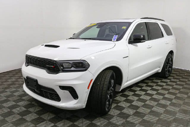 Used 2025 Dodge Durango R/T w/ Blacktop Package AWD/4WD image 5