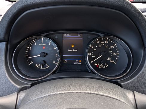 Used 2020 Nissan Rogue S AWD/4WD image 22
