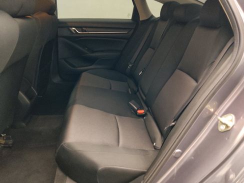 Used 2018 Honda Accord LX image 18