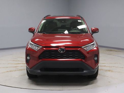 Used 2019 Toyota RAV4 XLE Premium w/ Cold Weather Package AWD/4WD image 6