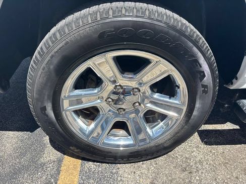 Used 2017 RAM 1500 Lone Star RWD image 11