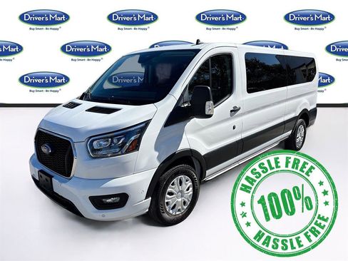 Used 2023 Ford Transit 350 XLT image 3