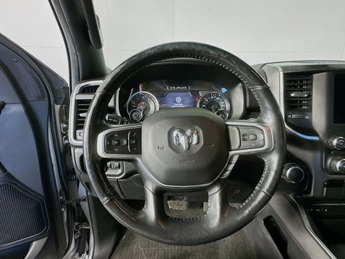 Used 2019 RAM 1500 Big Horn AWD/4WD image 11