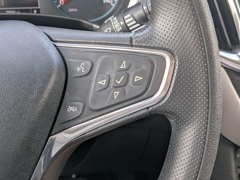 Used 2021 Chevrolet Equinox LS w/ LS Convenience Package FWD image 25