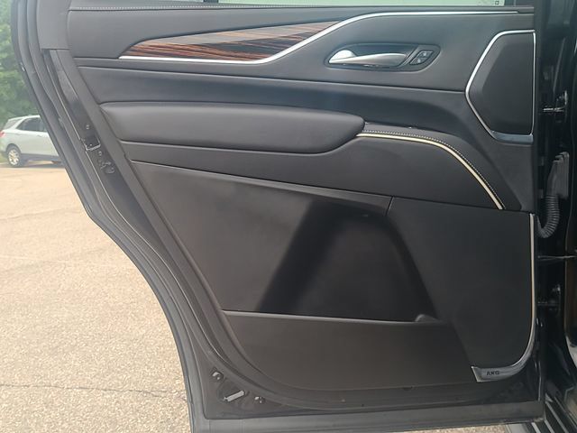 Used 2024 Cadillac Escalade Premium Luxury w/ LPO, Floor Liner Package AWD/4WD image 24