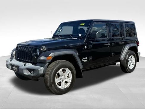 Certified 2019 Jeep Wrangler Unlimited Sport S AWD/4WD image 3