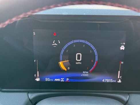 Used 2024 Chevrolet TrailBlazer RS w/ Convenience Package image 22