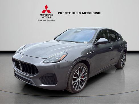 Used 2023 Maserati Grecale Modena AWD/4WD image 1