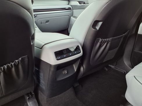 Used 2025 Hyundai Palisade SEL FWD image 22