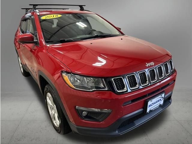 Used 2018 Jeep Compass Latitude AWD/4WD image 8
