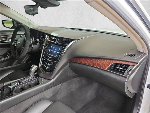 Used 2017 Cadillac CTS Luxury RWD image 22