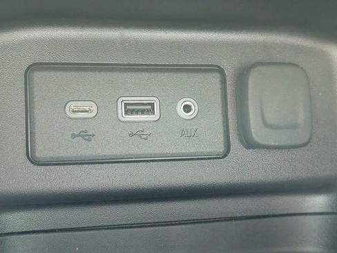 Used 2024 Chevrolet Equinox LS w/ LS Convenience Package FWD image 28