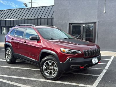 Used 2019 Jeep Cherokee Trailhawk w/ Cold Weather Group