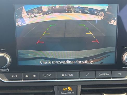 Used 2023 Nissan Altima 2.5 SR image 14