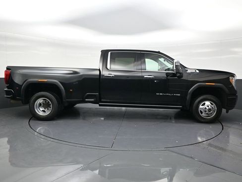 Used 2021 GMC Sierra 3500 Denali w/ Denali Ultimate Package AWD/4WD image 6