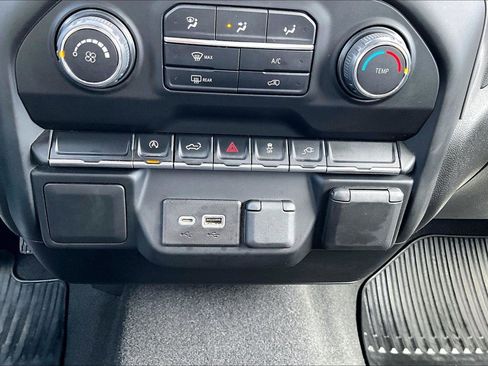 Used 2022 Chevrolet Silverado 1500 Custom w/ Rally Edition AWD/4WD image 32