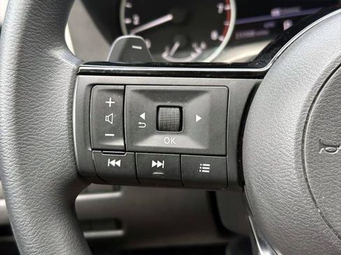 Certified 2022 Nissan Rogue SV AWD/4WD image 20