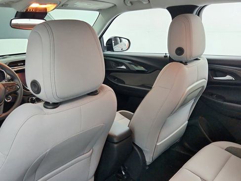 Used 2021 Chevrolet TrailBlazer LT w/ Convenience Package FWD image 24