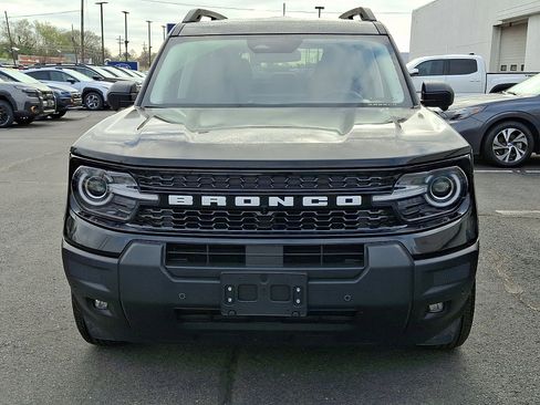 Used 2025 Ford Bronco Sport Outer Banks w/ Outer Banks Tech Package+ image 2