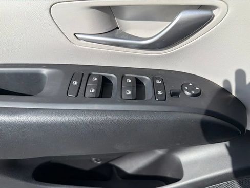 Certified 2024 Hyundai Tucson Blue AWD/4WD image 12