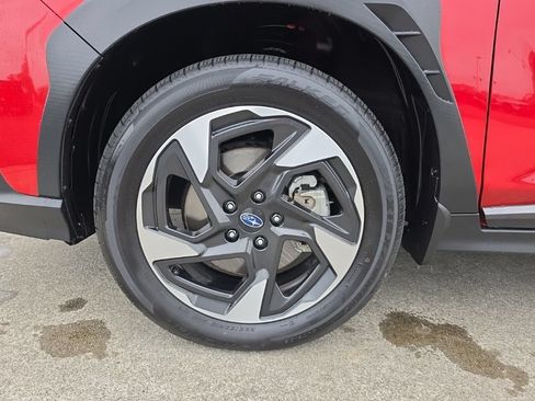 Used 2024 Subaru Crosstrek 2.5i Limited AWD/4WD image 37