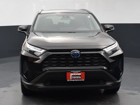 Used 2024 Toyota RAV4 XLE w/ Convenience Package AWD/4WD image 7