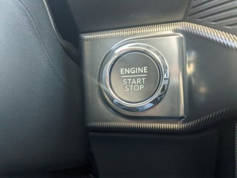 New 2025 Ford F150 Platinum w/ Equipment Group 702A High image 24