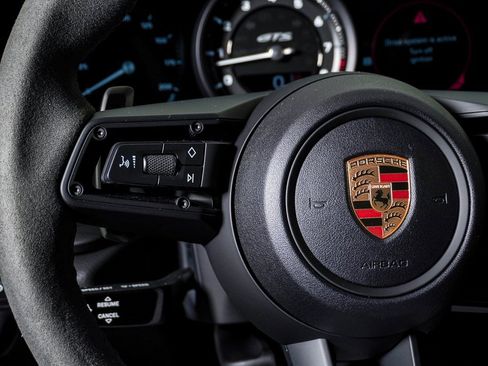 Certified 2024 Porsche 911 Carrera GTS image 23