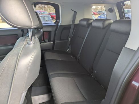 Used 2007 Toyota FJ Cruiser 4WD image 13