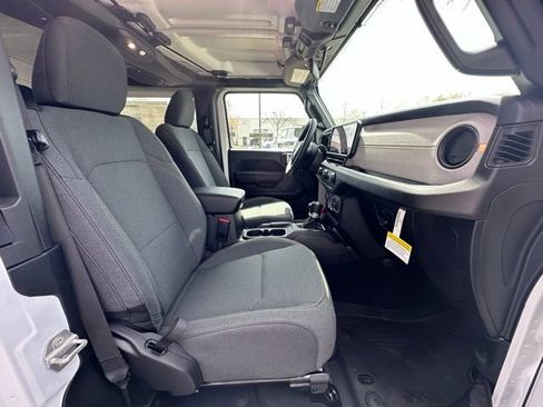 New 2026 Jeep Wrangler Sport AWD/4WD image 26