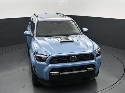 Used 2025 Toyota 4Runner TRD Sport Premium AWD/4WD image 34