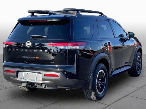Used 2025 Nissan Pathfinder Rock Creek AWD/4WD image 13
