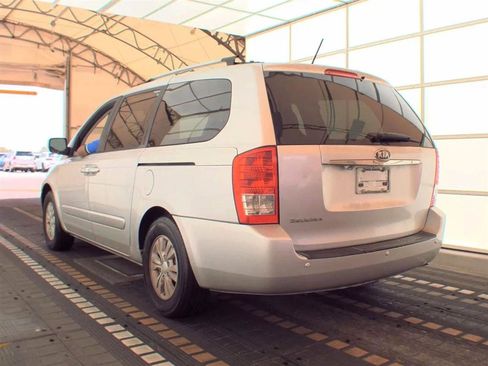 Used 2012 Kia Sedona LX w/ PWR Pkg FWD image 8