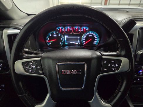 Used 2018 GMC Sierra 2500 SLT w/ Suspension Package, Off-Road AWD/4WD image 44