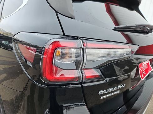 Used 2023 Subaru Outback Limited AWD/4WD image 20