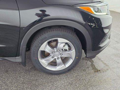 Used 2022 Honda HR-V LX image 9
