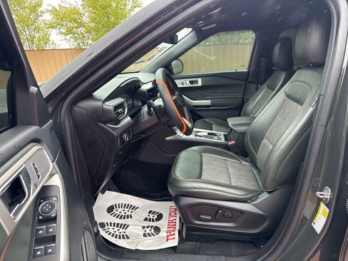 Used 2023 Ford Explorer Timberline w/ Timberline Technology Package AWD/4WD image 14