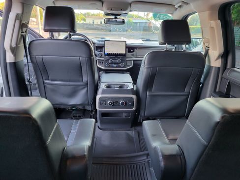 Used 2023 Ford Expedition Max XLT AWD/4WD image 13