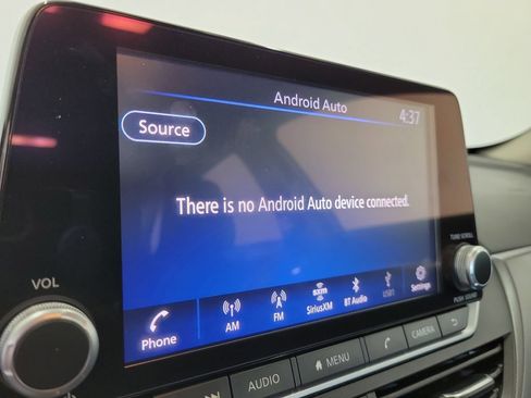 Used 2024 Nissan Altima 2.5 SR FWD image 27
