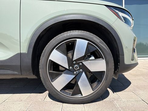 Used 2023 Volvo C40 P8 Recharge Ultimate w/ Protection Package Premier AWD/4WD image 8