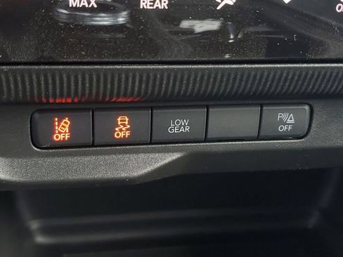 New 2026 Jeep Cherokee Laredo AWD/4WD image 31